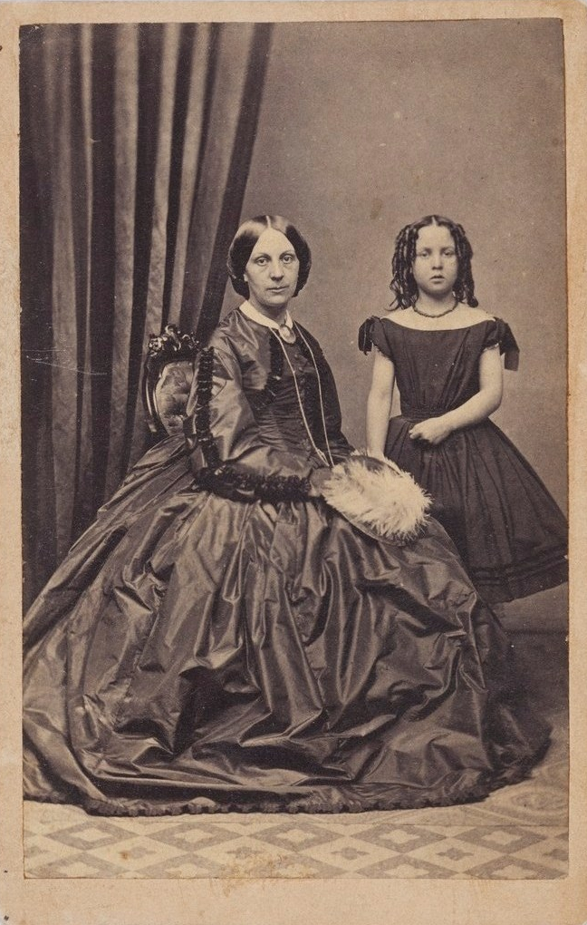 C. Willis and unidentified girl, nineteenth-century Parramatta. Carte-de-visite. Old Parramatta. Old Parramattan.